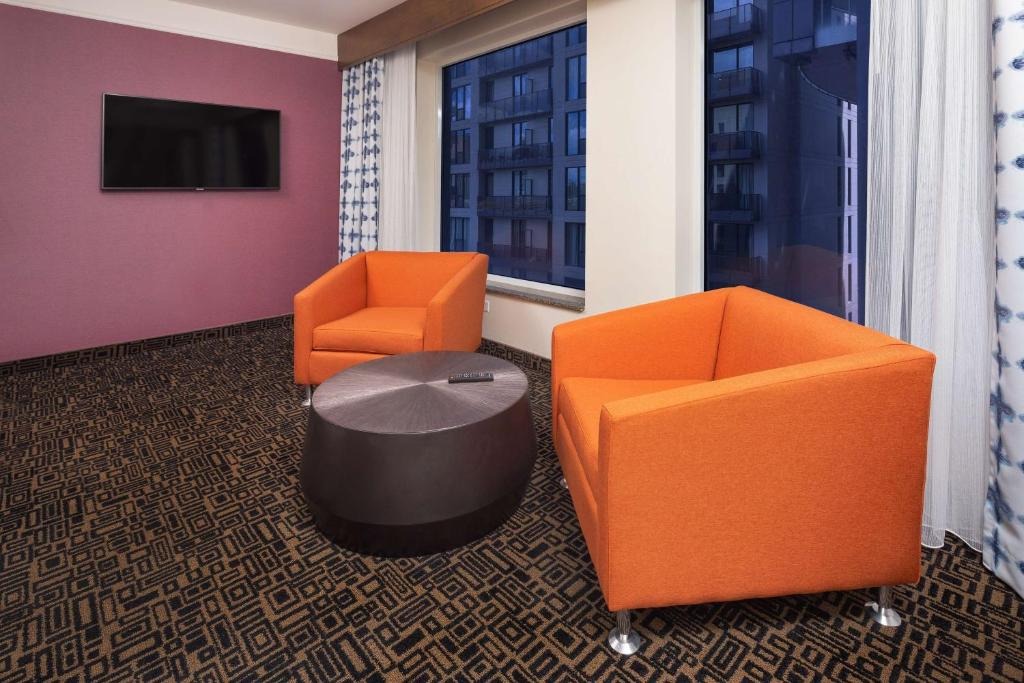 هتل مونترال برشا